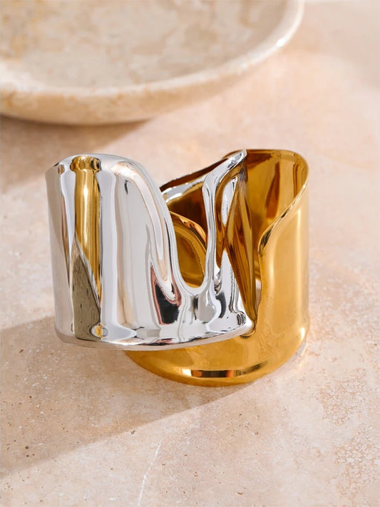 Glossy wide water resistant women's bracelet - product image