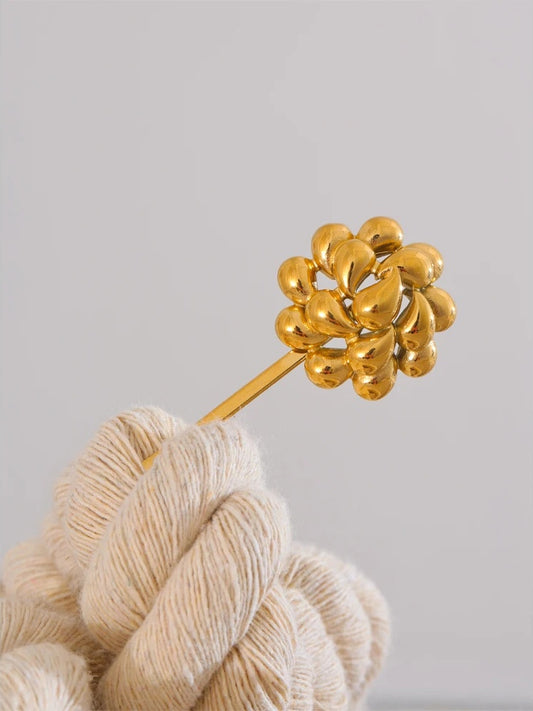 Gold color stainless steel hair clip - product image