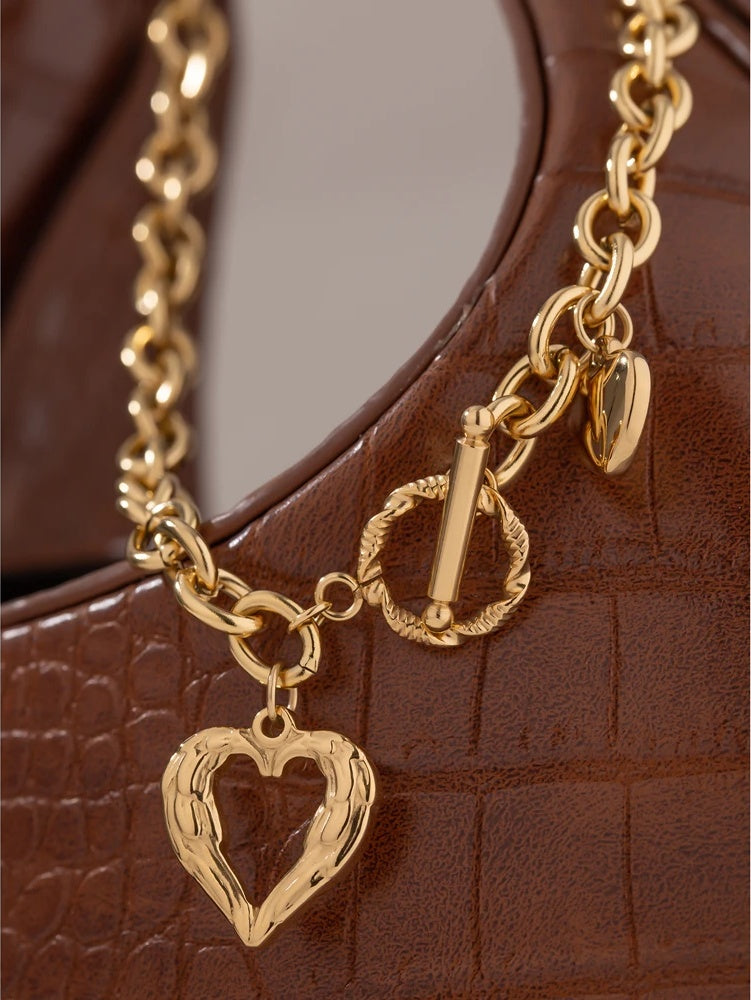 Golden heart contemporary chain necklace - product image