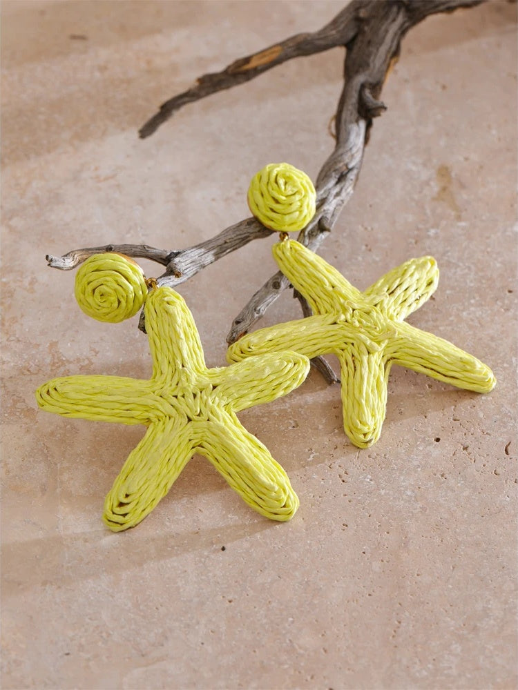 Green raffia starfish dangle earrings - product image
