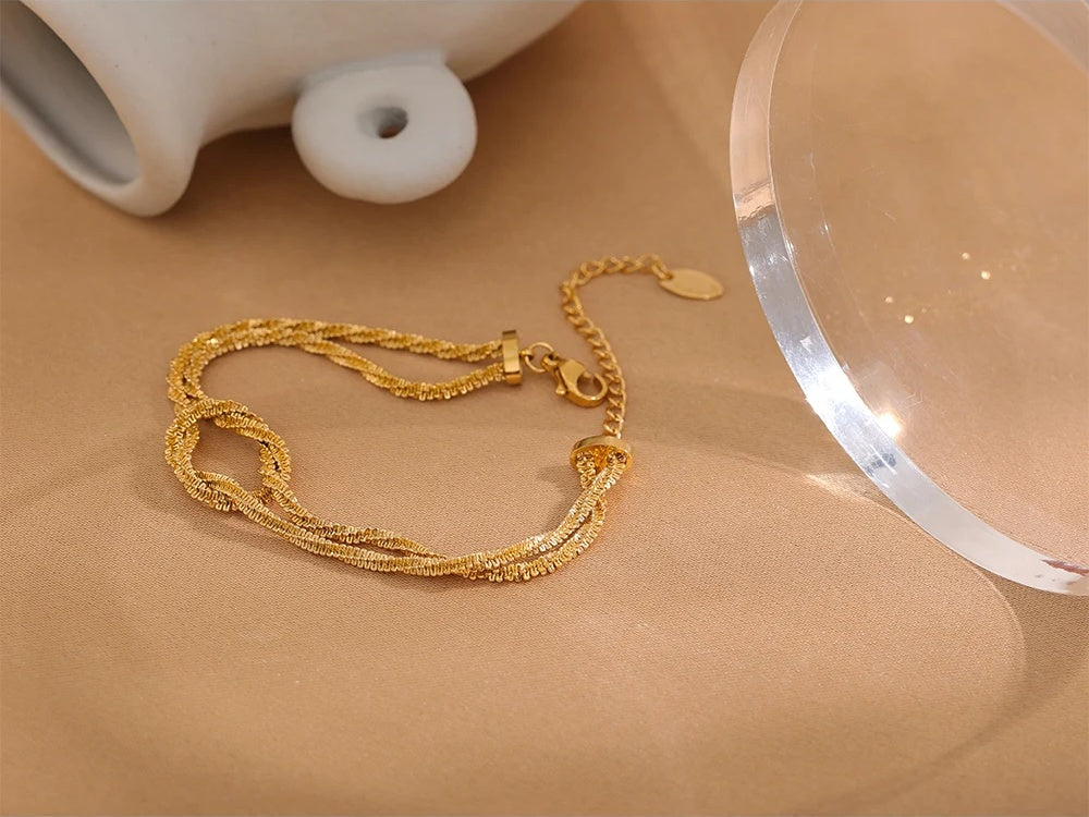 Gypsophila knot chain cuff bracelet - product image
