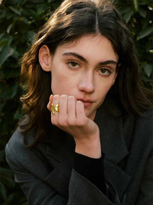Hammered starfish open minimalist ring - product image