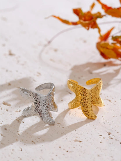 Hammered starfish open minimalist ring - product image