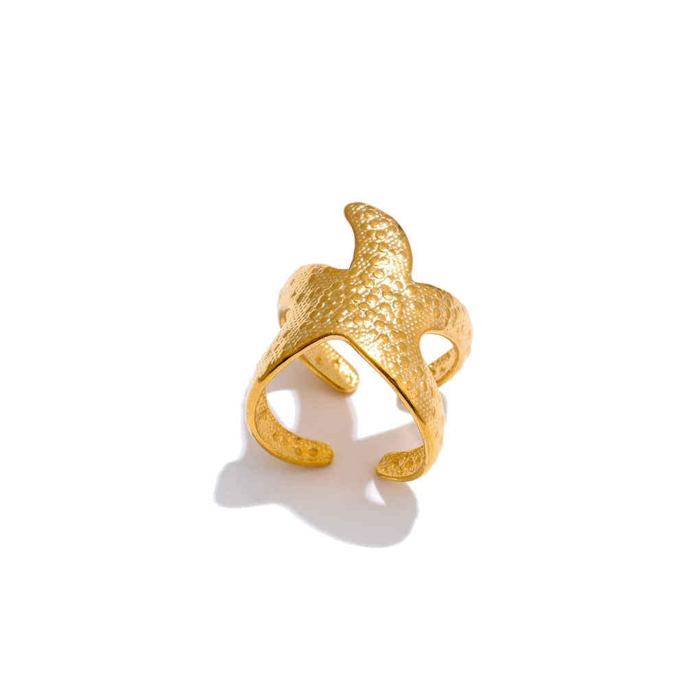 Hammered starfish open minimalist ring - product image