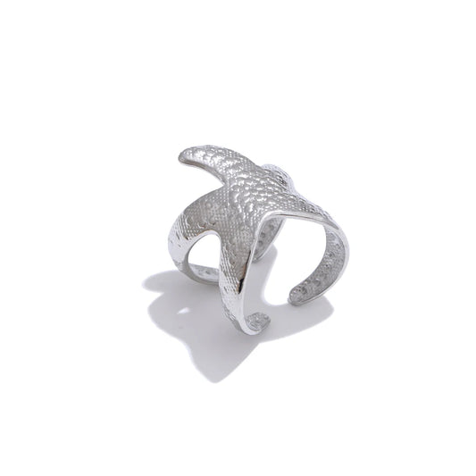 Hammered starfish open minimalist ring - product image