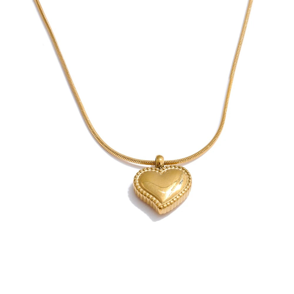 Heart casting pendant chic necklace women - product image