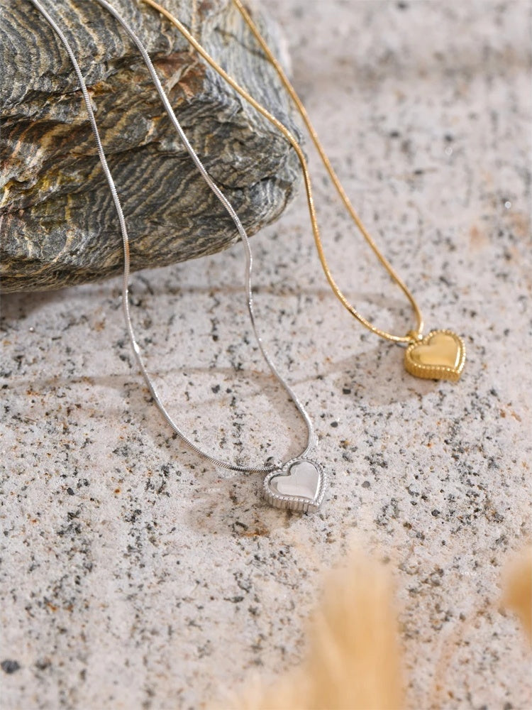Heart casting pendant chic necklace women - product image