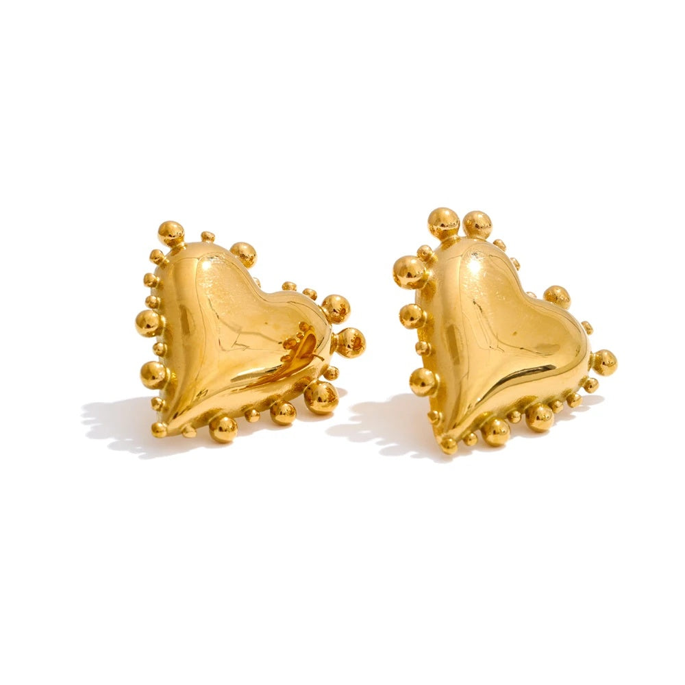 Heart love casting stud earrings fashion - product image