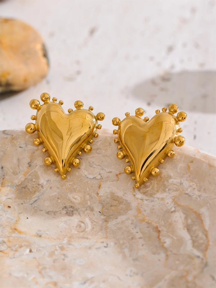 Heart love casting stud earrings fashion - product image