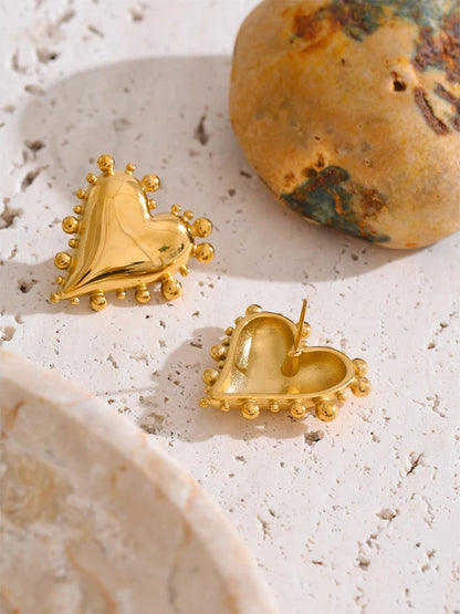 Heart love casting stud earrings fashion - product image