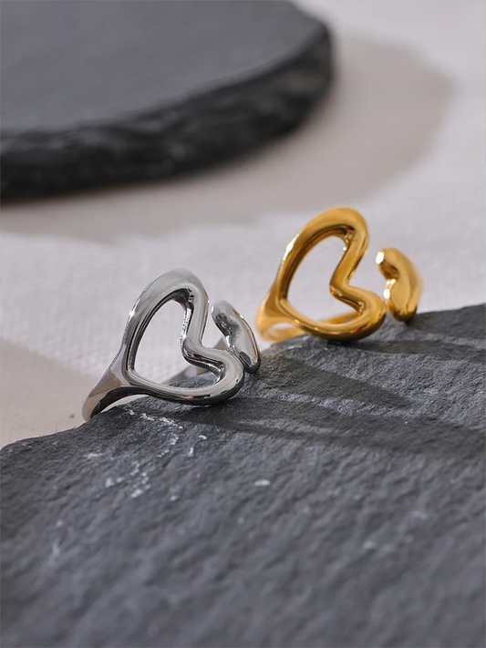 Heart love hollow minimalist chic ring - product image