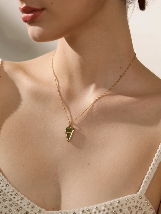 Heart love pendant collar necklace - product image