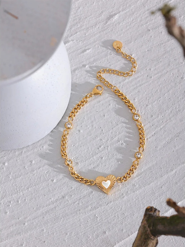 Heart natural shell chain cz bracelet - product image