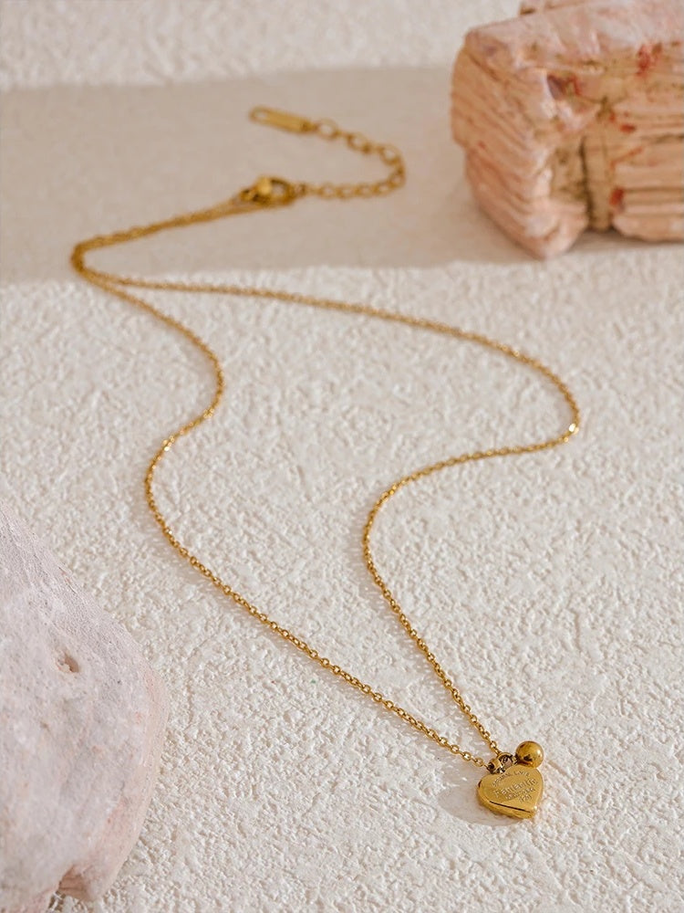 Heart pendant necklace romantic valentine jewelry - product image