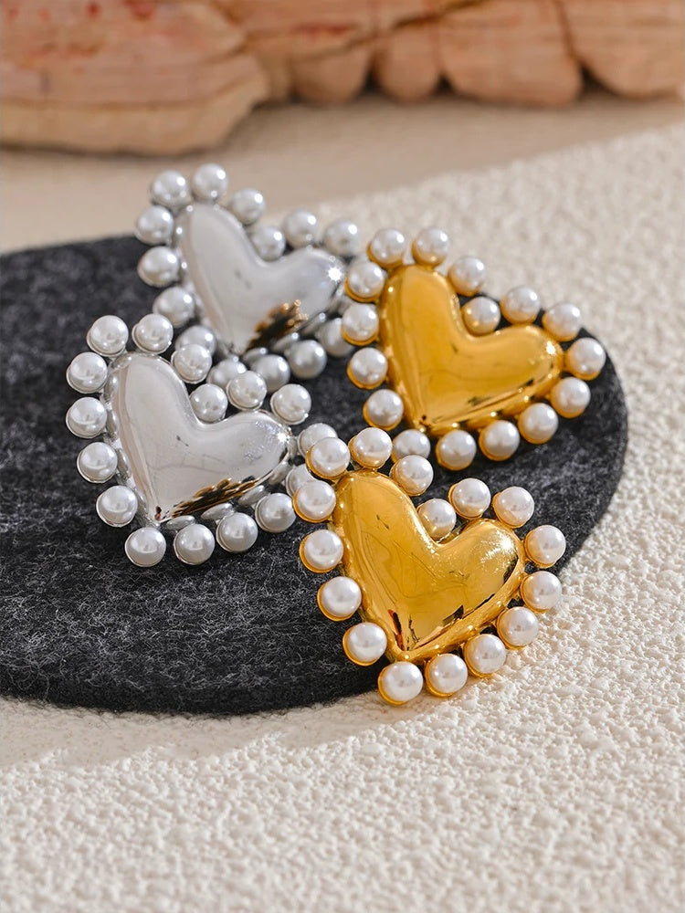 Heart simulated pearl push-back stud earrings - product image
