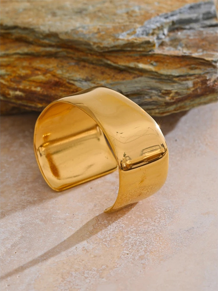 High quality wide cuff metal bracelet bangle - product image