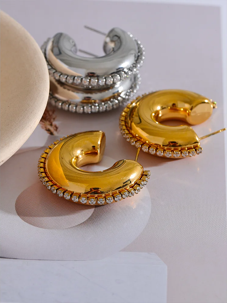 Hollow cubic zirconia abstract c shape earrings - product image