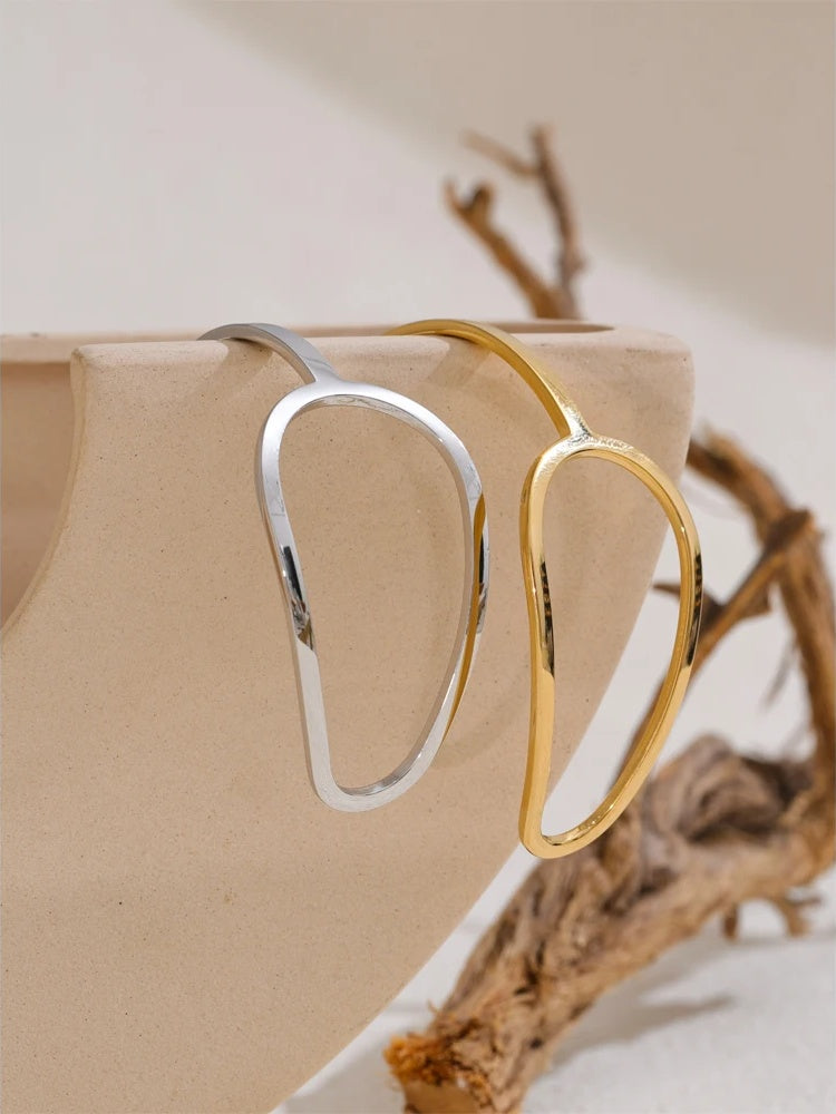 Hollow open minimalist cuff bracelet - product image