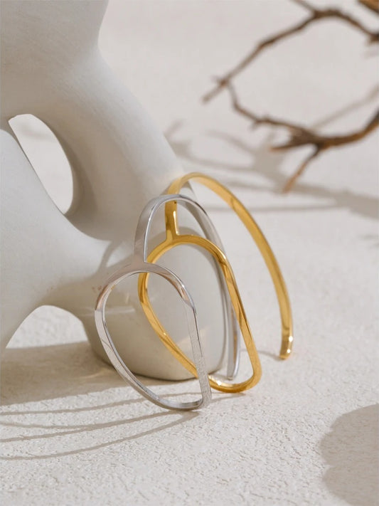 Hollow open minimalist cuff bracelet - product image