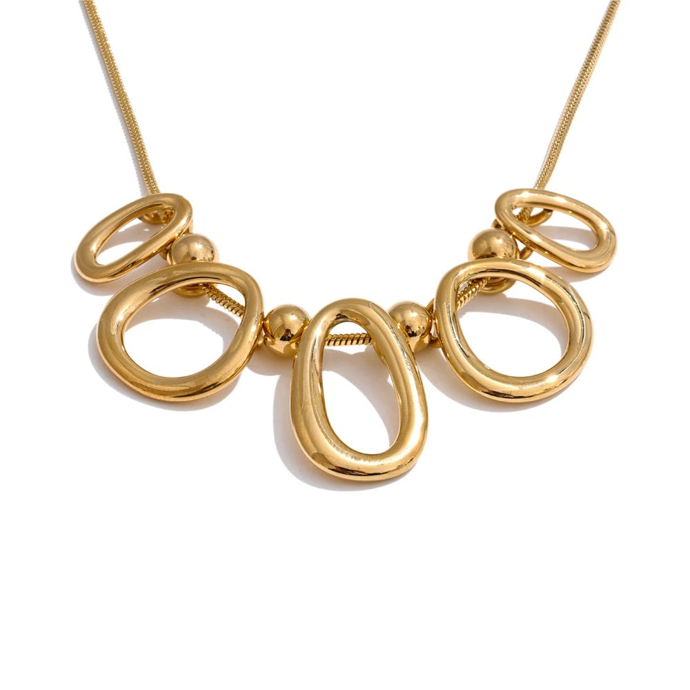 Hollow oval modern pendant necklace - product image
