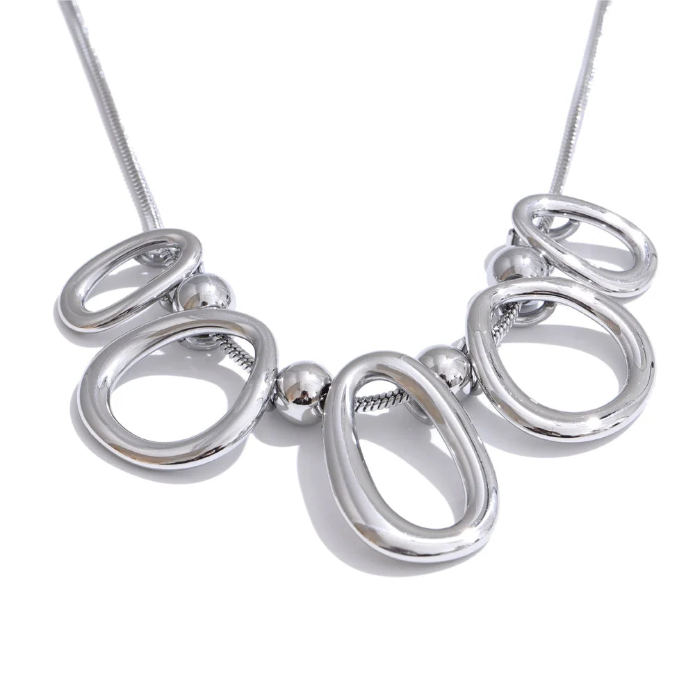 Hollow oval modern pendant necklace - product image