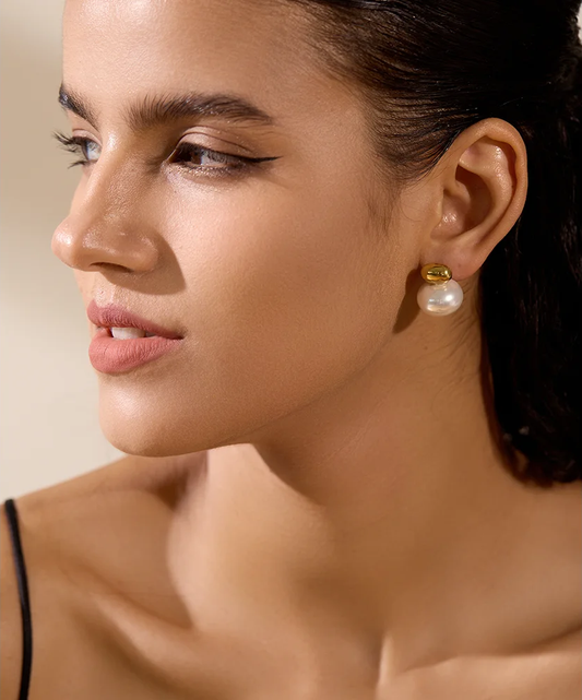 Imitation pearl beads no scratch push-back stud earrings - product image
