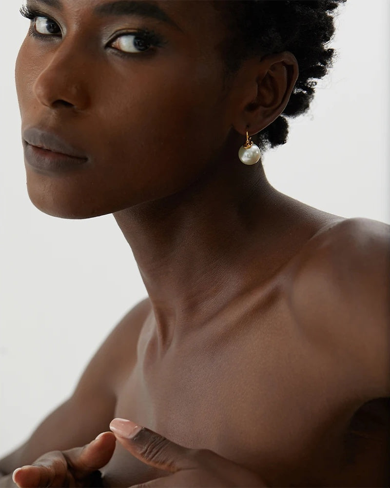 Imitation pearl contemporary hoop earrings - product image