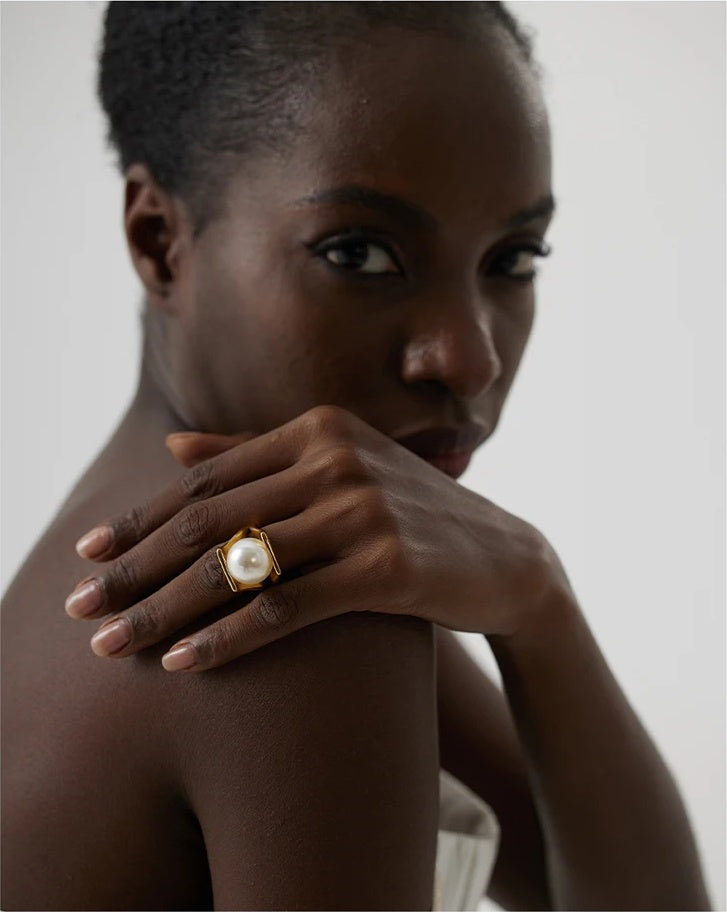 Imitation pearls abstract cocktail fashion ring - product image