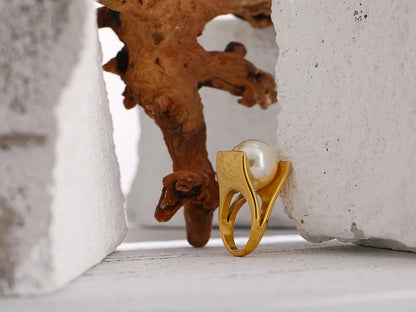 Imitation pearls abstract cocktail fashion ring - product image