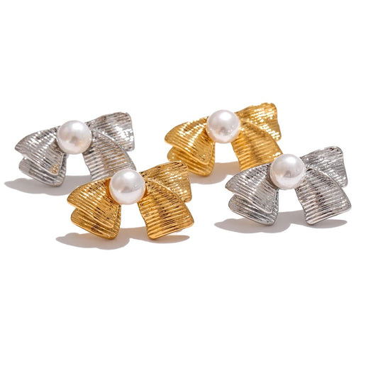 Imitation pearls bowknot stud earrings - product image