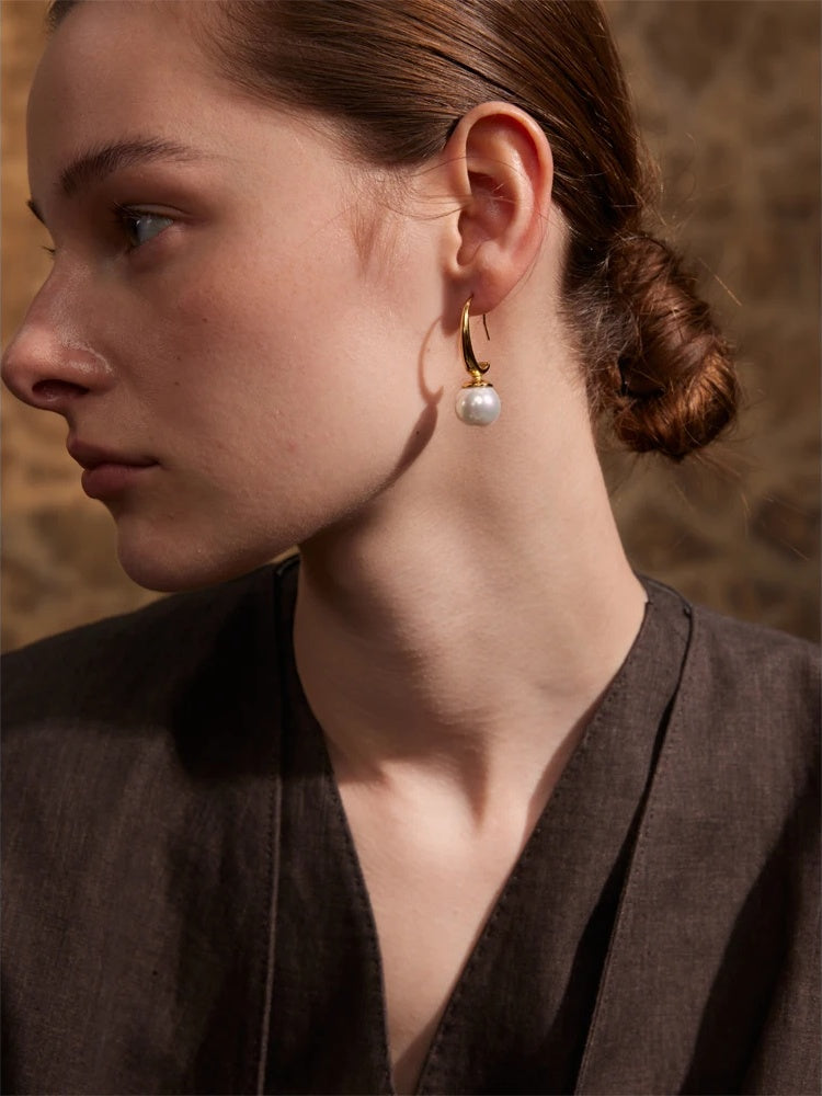 Imitation pearls classic temperament hoop earrings - product image