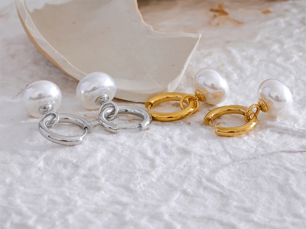 Imitation pearls drop golden korean hoop earrings - product image
