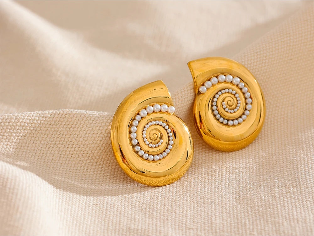 Imitation pearls metal shell abstract stud earrings - product image