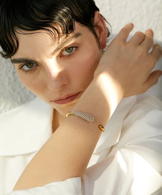 Imitation pearls minimalist gold color cuff women bracelet - product image