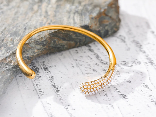 Imitation pearls minimalist gold color cuff women bracelet - product image