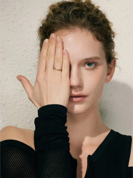 Line pattern simple round modern fashion ring - product image