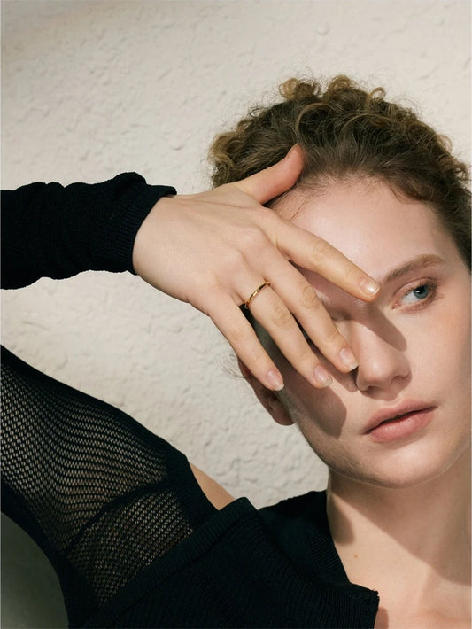 Line pattern simple round modern fashion ring - product image