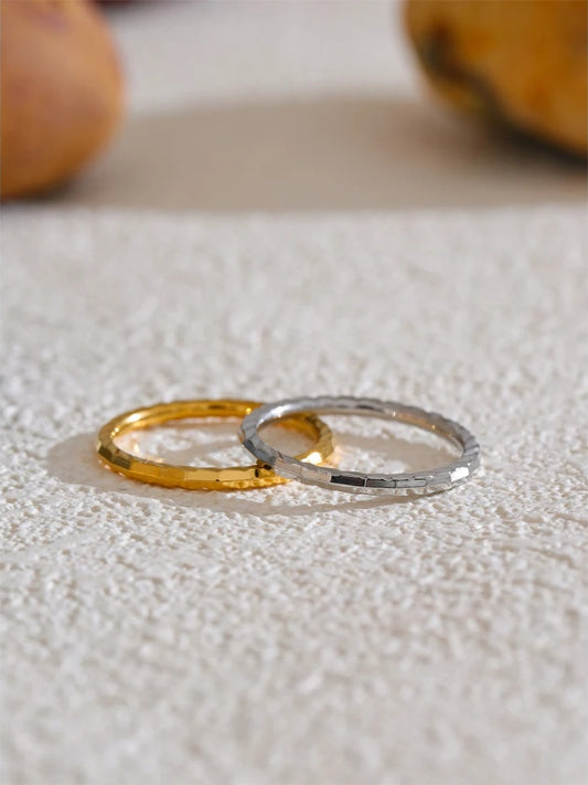 Line pattern simple round modern fashion ring - product image