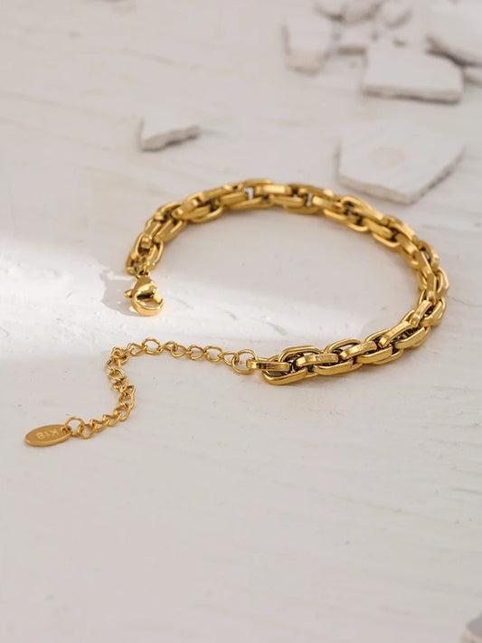 Link chain metal texture charm bracelet - product image