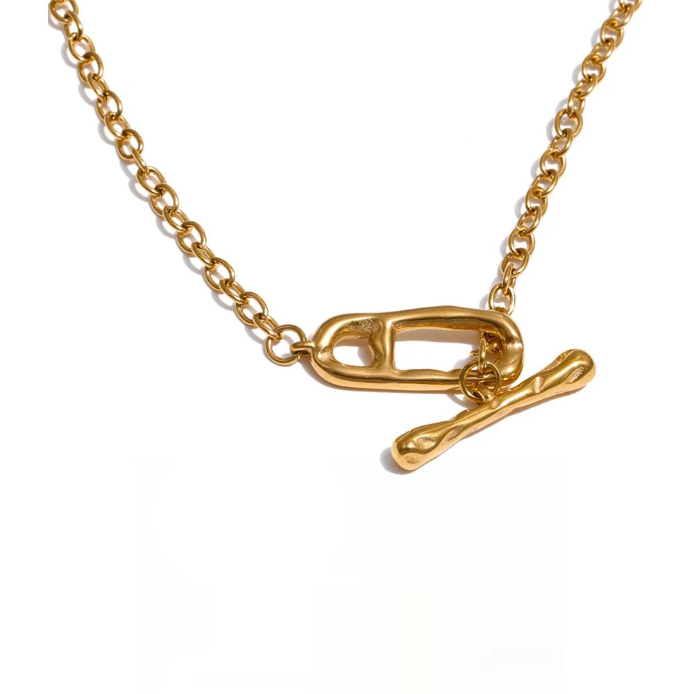 Long chain toggle-clasp distinctive necklace - product image