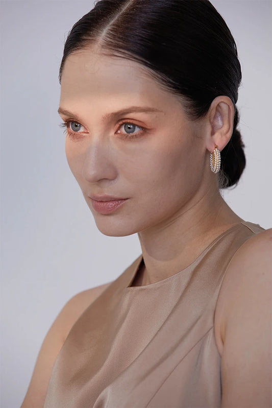 Luxury imitation pearls hoop huggie earrings - product image