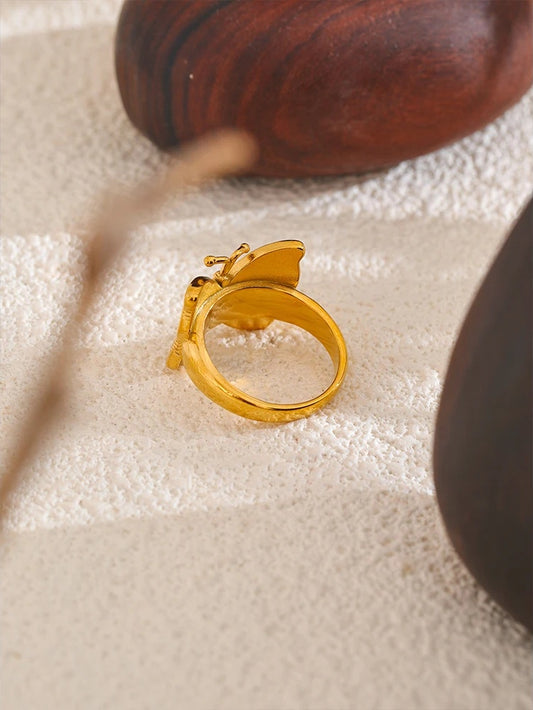 Metal cast integrated butterfly modern ring - product image