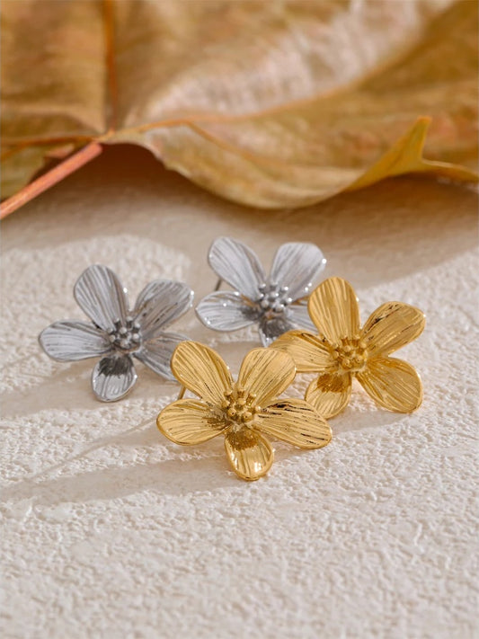 Metal flower daily push-back stud earrings - product image