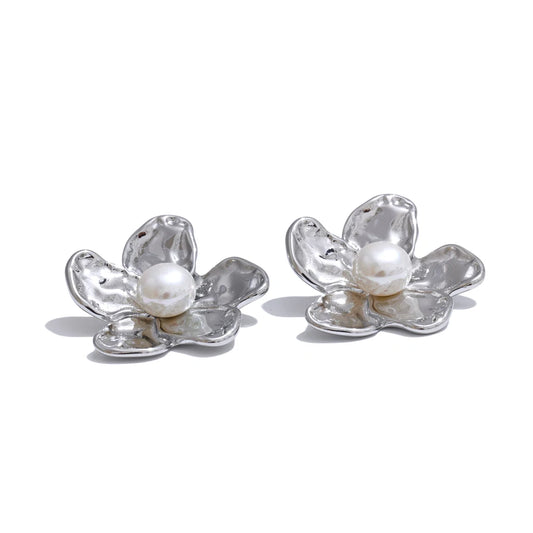 Metal flower simulated pearl stud earrings - product image