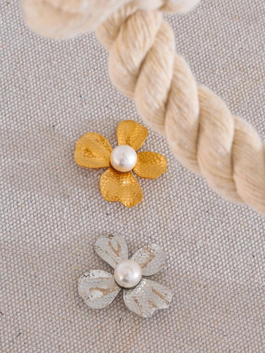 Metal flower simulated pearls brooch pin - product image