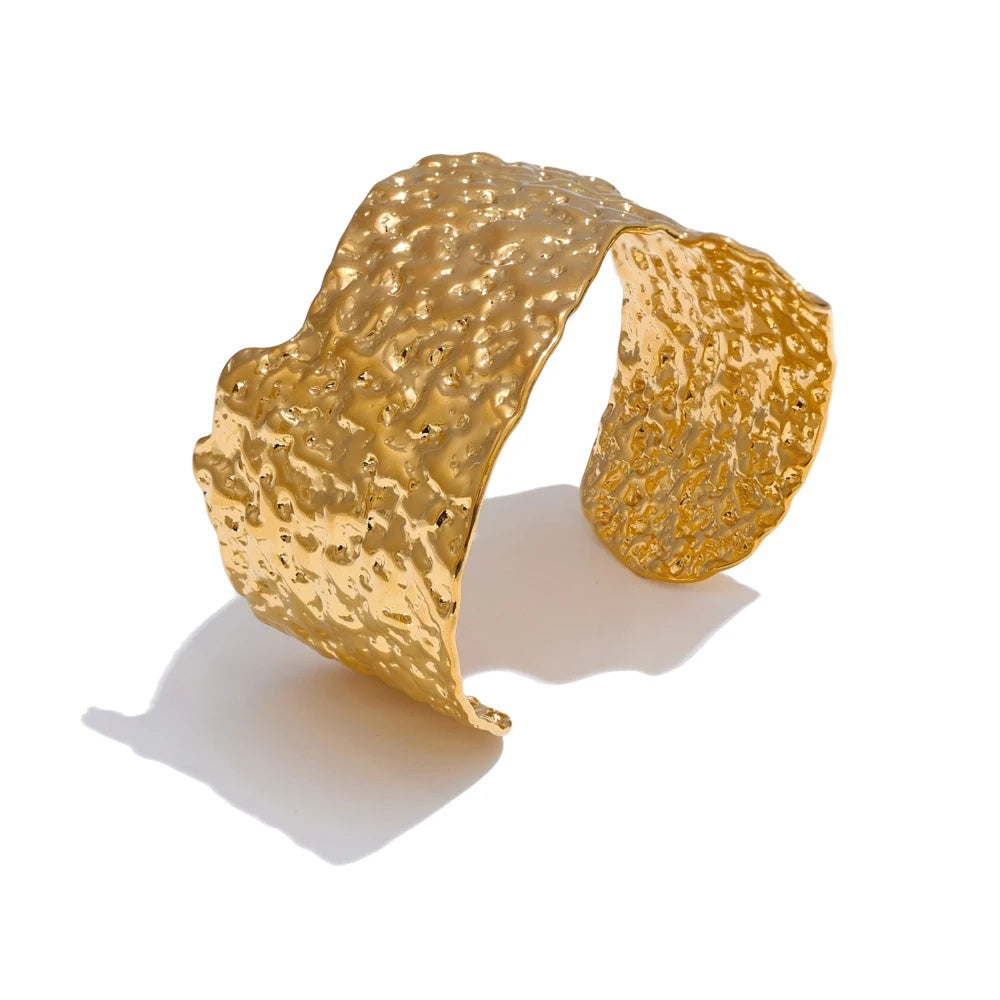 Metal hammer wide open cuff bracelet bangle women - product image