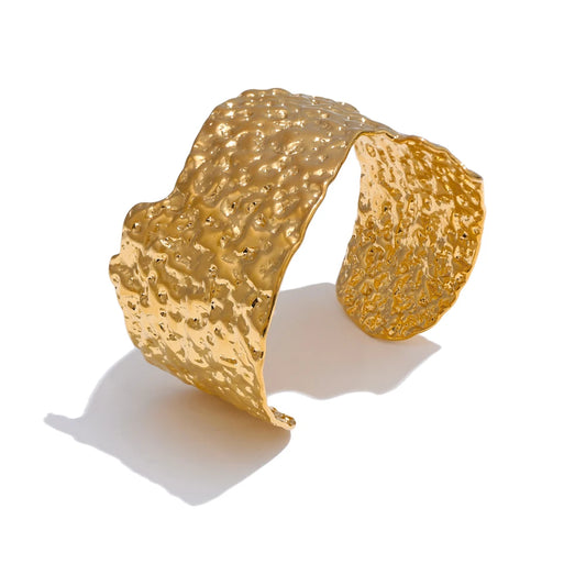 Metal hammer wide open cuff bracelet bangle women - product image