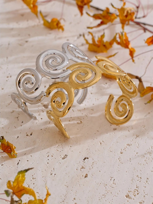 Metal shell shape smooth cuff bracelet - product image