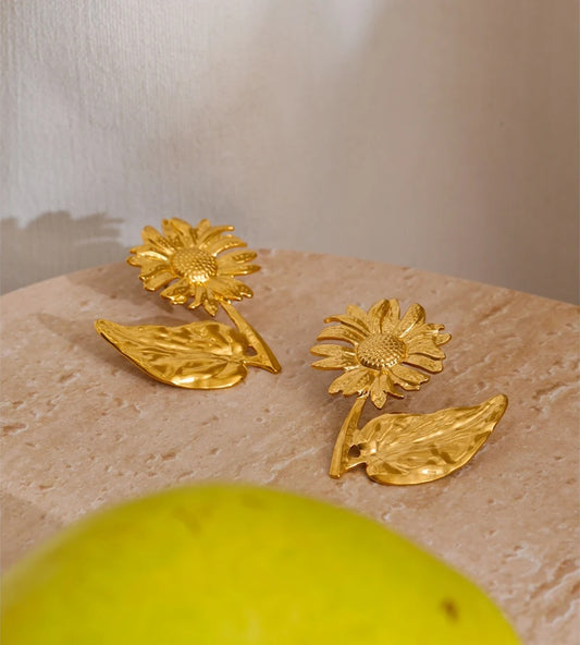 Metal sunflower golden stud earrings women's daily - product image