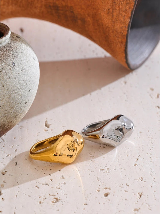 Minimalist cast metal statement finger ring - product image